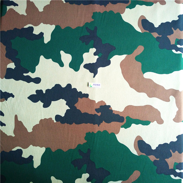 纯棉贡缎布 16X12/108X56 绿森林迷彩印花/丛林迷彩布 缎纹4/1斜