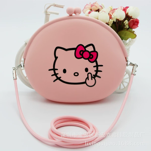 Kitty chain bag
