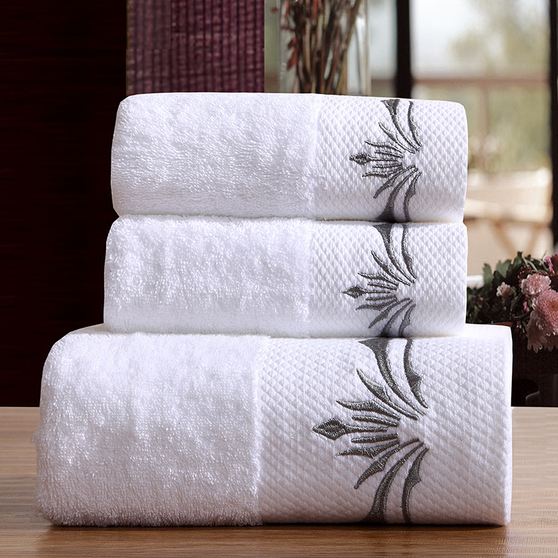 Platinum Forged Towel and Bath Towel Three-Piece Set, Embroidered Pure Cotton White Face Towel, Wholesale from Manufacturer, Soft Platinum Forged Towel and Bath Towel Three-Piece Set, Embroidered Pure Cotton White Face Towel, Wholesale from Manufacturer, Soft