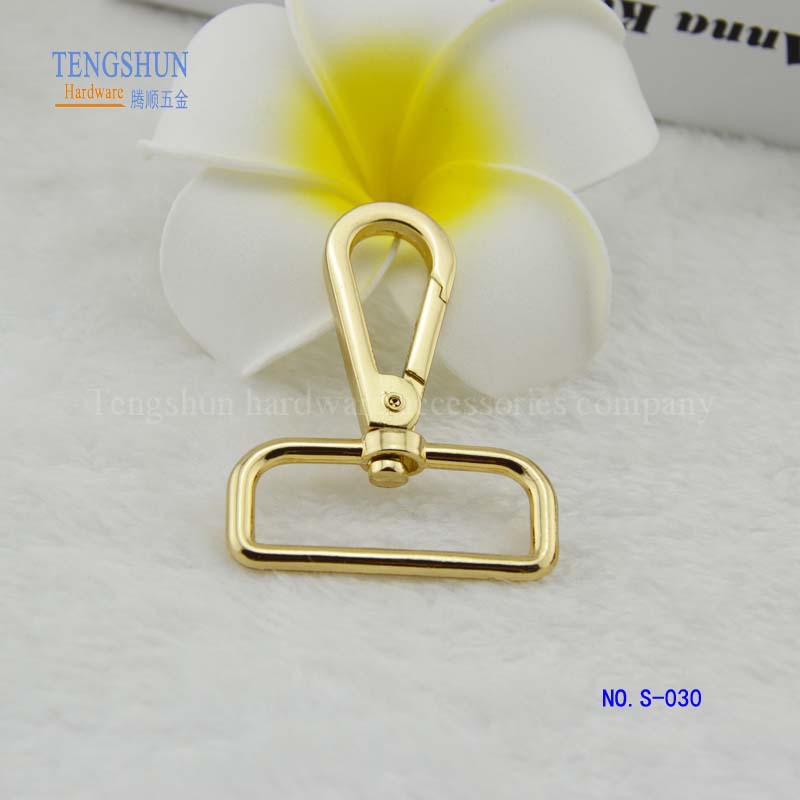 厂家批发箱包手袋五金配件狗扣 合金寸半大板扣 浅金现货