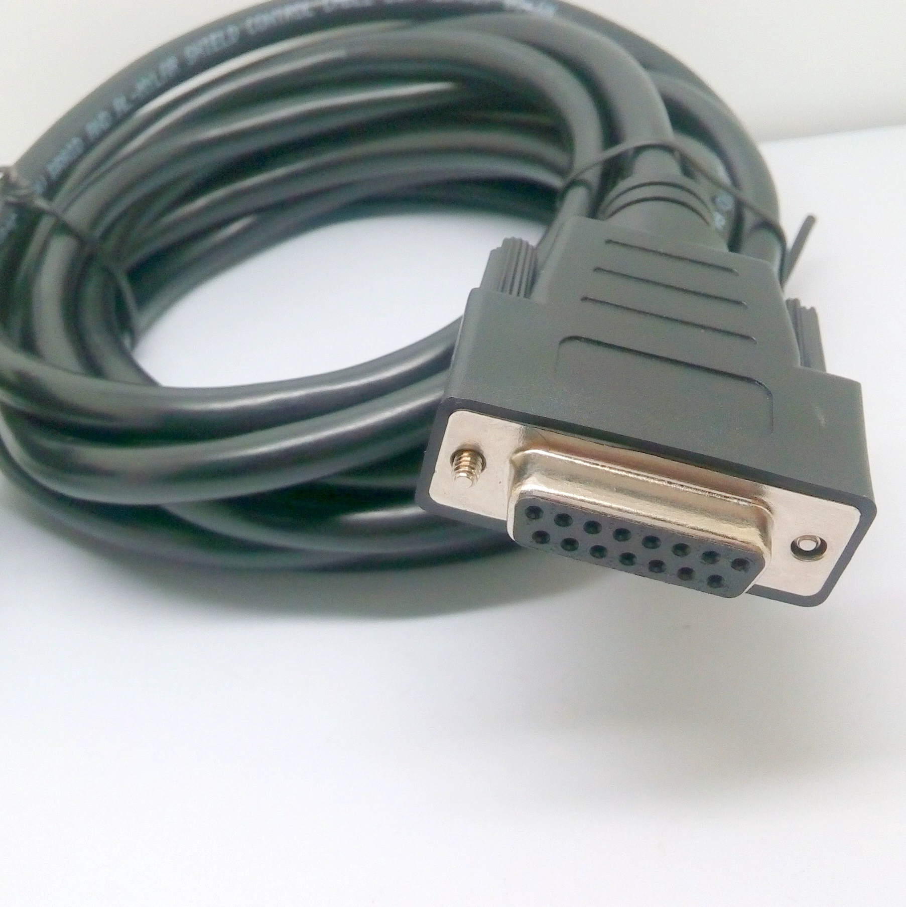 Настроенный по чертежам и образцам DB25 к DB15 последовательный кабель высокого класса экранированный DB кабель DB последовательный кабель
