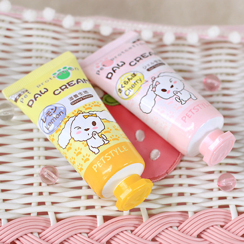 Petstyle Q cute pet foot cream, dog and cat foot pads to prevent dryness and cracking, paw cream for cats and dogs