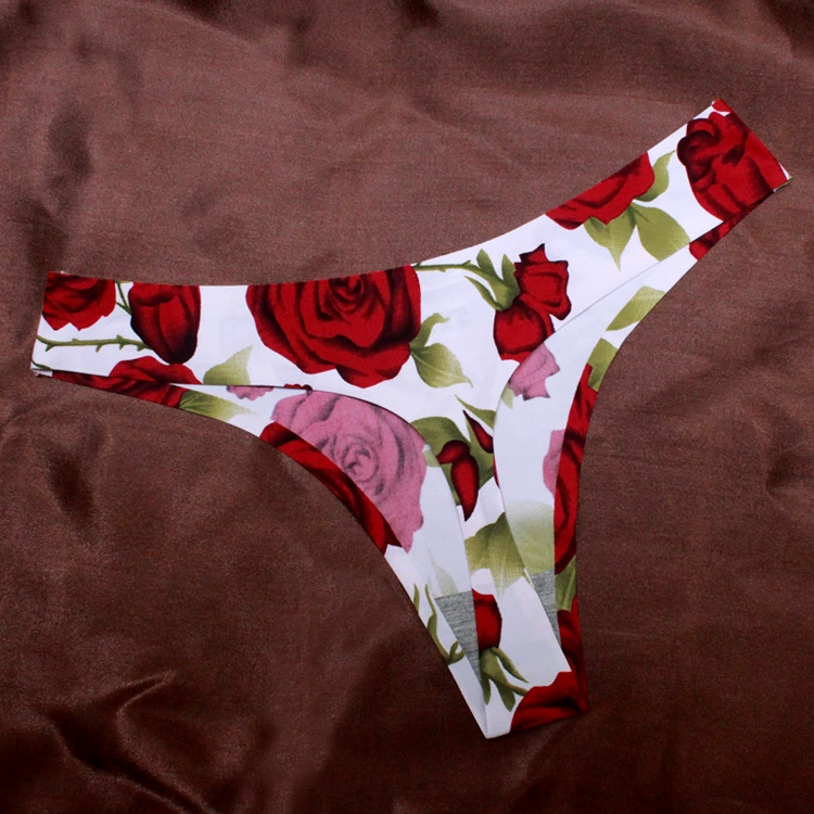 Seamless ice‑silk thong panties, traceless leopard and printed options, sizes M–L