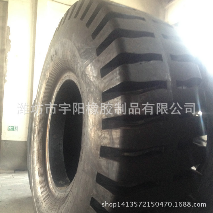 36.00-51 矿山 运输车轮胎 E4花纹  斜交工程机械轮胎