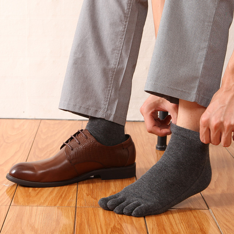 Five-finger socks men's solid color cotton mid-barrel business autumn and winter deodorant sweat-absorbent leisure sports toe socks Zhuji socks