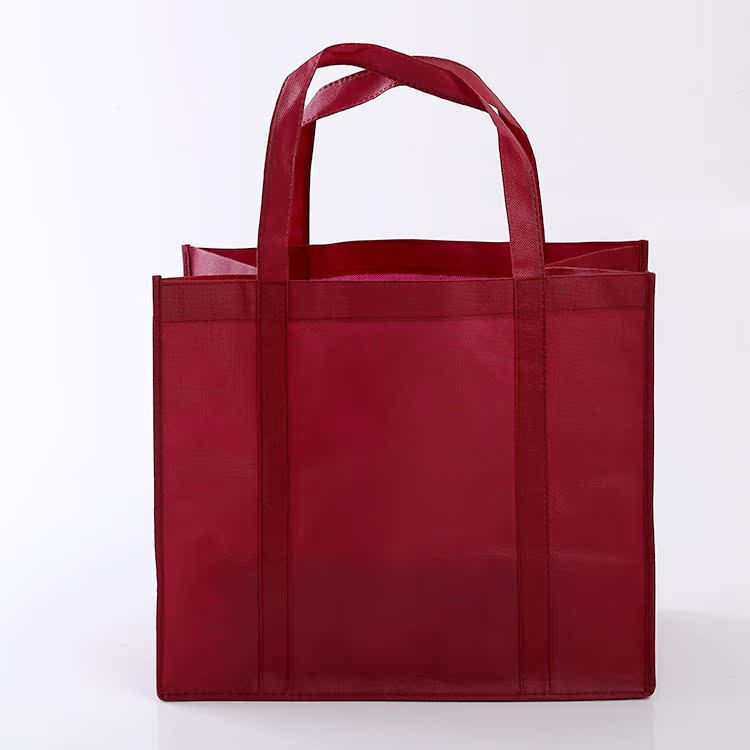 Source manufacturers produce customized high-quality new folding non-woven bag folding clothing shopping tote bag logo Source manufacturers produce customized high-quality new folding non-woven bag folding clothing shopping tote bag logo