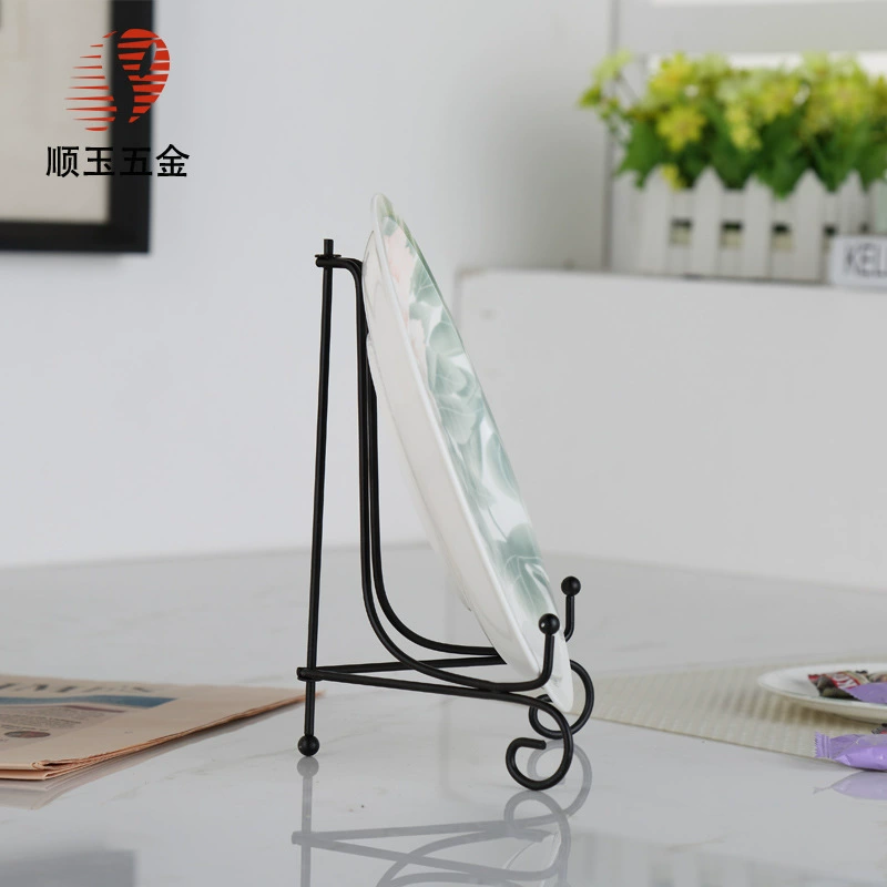 Shunyu Оборудование в европейском стиле Вертикальная креативная железная пластина Стойка для штатива Стойка для чайного торта Подвесная пластина Стойка Держатель Основание