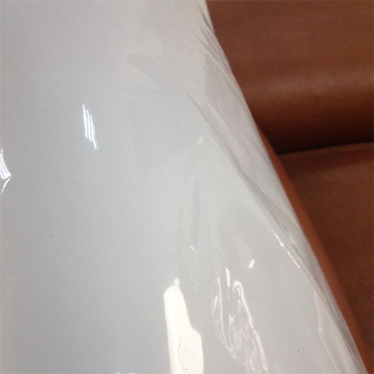 生产厂家销售白色PE卷料薄膜 单面印刷黑色po膜 彩色单张包装膜