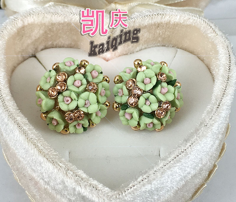 Rosa flor Stud pendientes coreano popular Comercio exterior joyería cerámica lindo pendientes anillo pendientes al por mayor