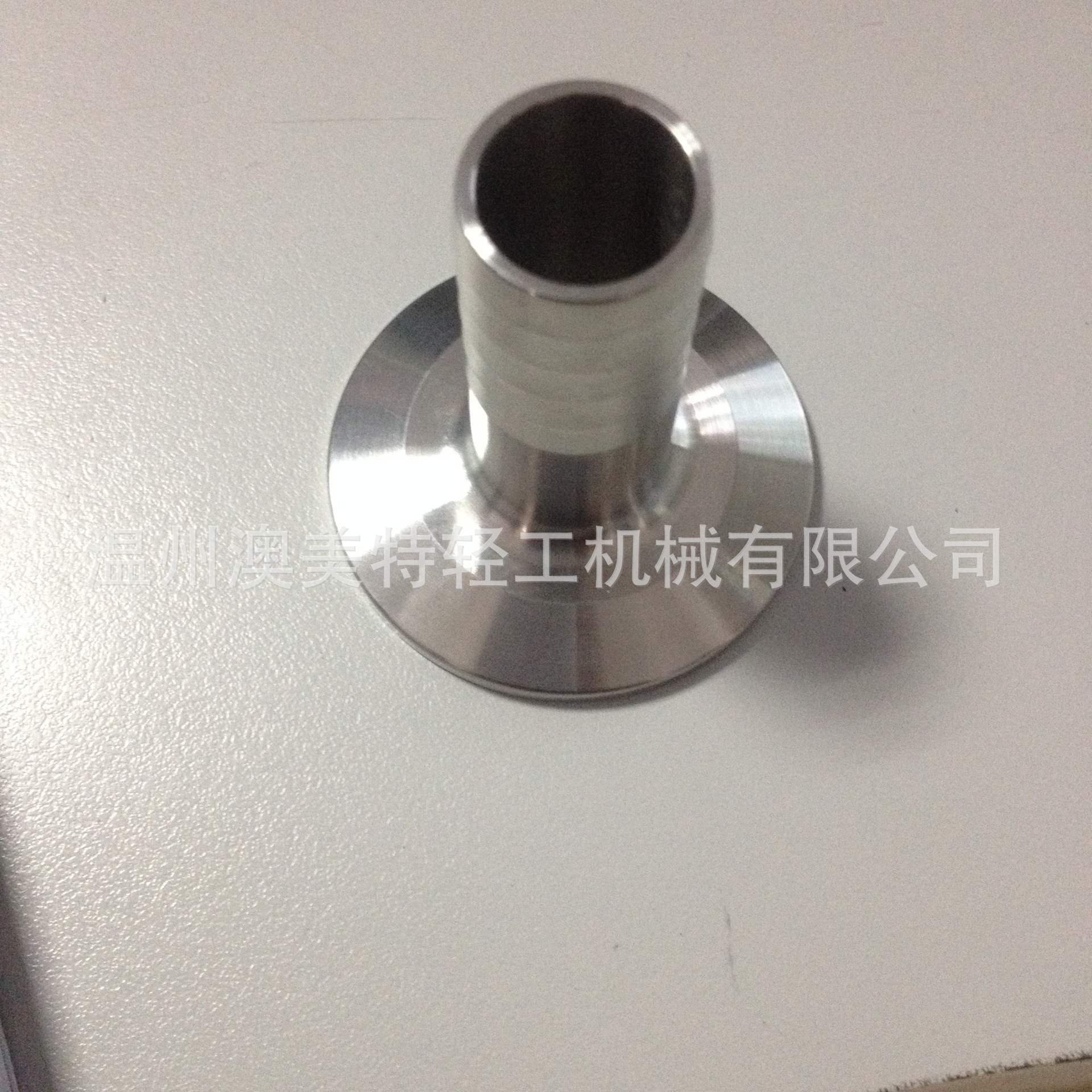 批发零售卫生级不锈钢快装软管接头（不锈钢卡箍皮管接头）现货