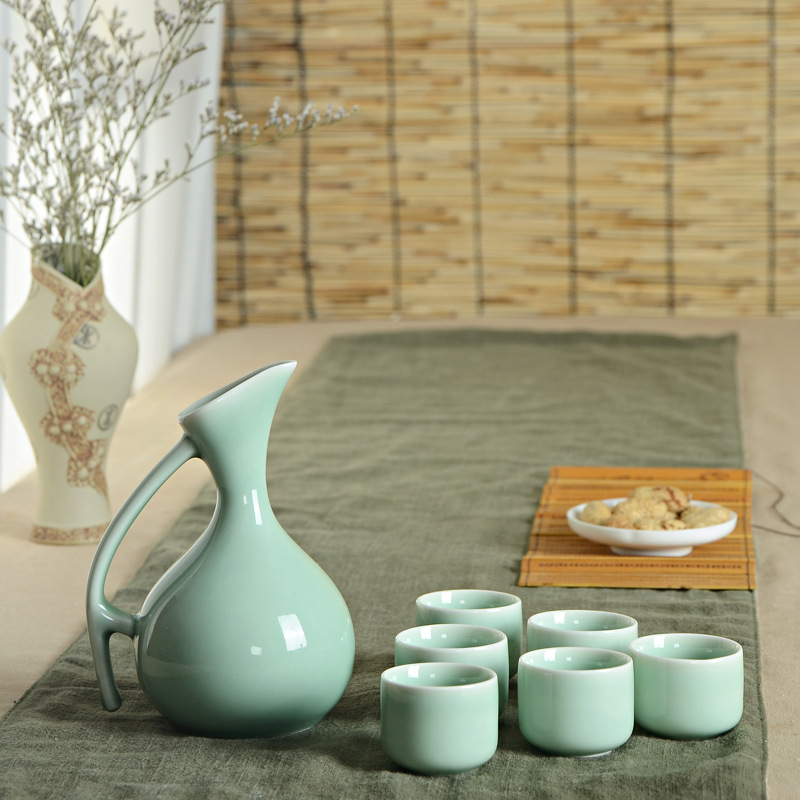 Factory supply celadon wine set wine set wine decanter half a kilo split wine jug Yumei