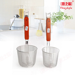 Kitchen tools stainless steel wood handle powder sieve deep net drain, stainless steel noodle scoop and sieve powder mill spicy hot pot sieve
