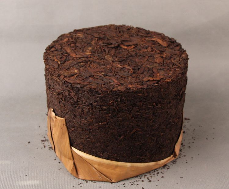 批發 陳年普洱茶 2005年樟香古樹茶葉 熟茶柱 3kg龍柱圓柱茶