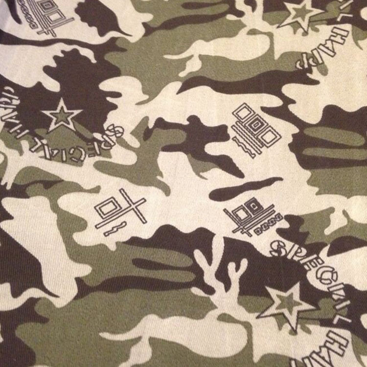 现货供应 梭织化纤涤纶印花布料 五星迷彩斜纹印花桌椅套面料家纺