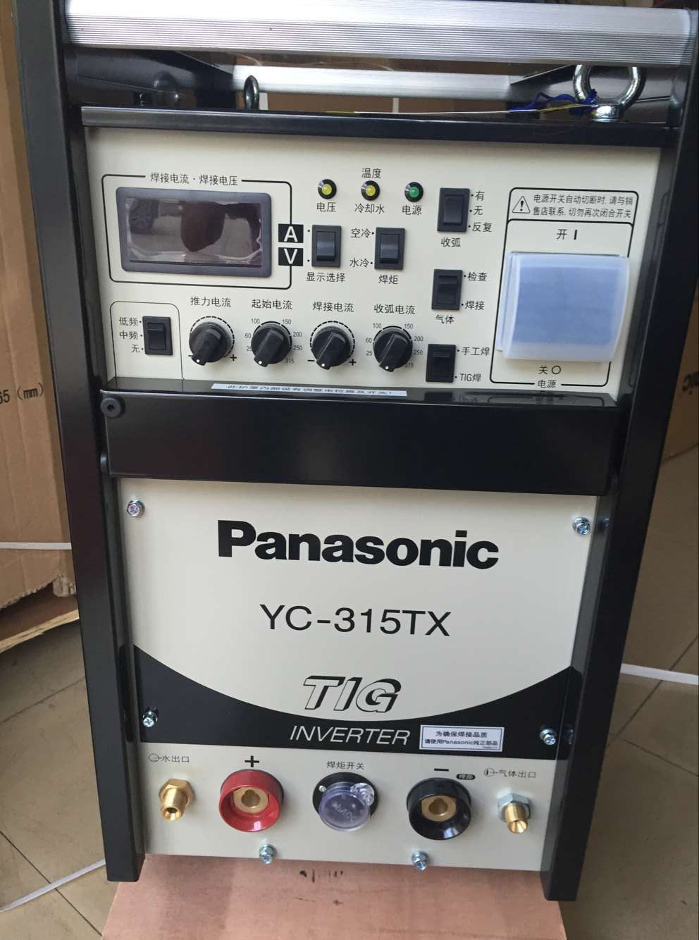 松下氩弧焊机YC-315TX3/YC-400X3/YC-400TX4直流氩弧焊机
