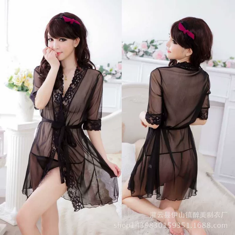 夜色春风 Sexy bathrobe, lace underwear