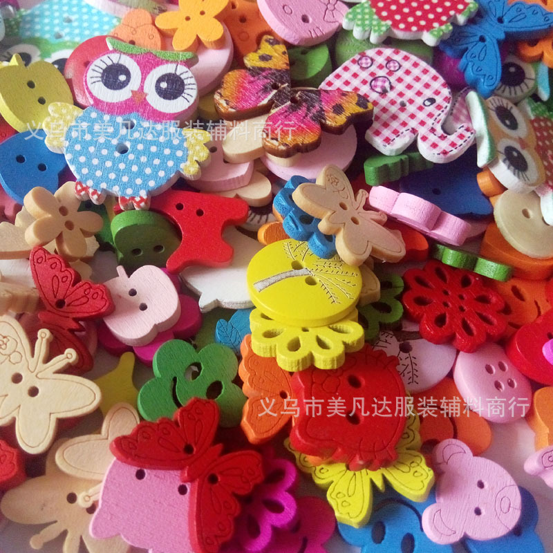 多款随机混色木质纽扣 卡通DIY创意贴画钮扣画 儿童钮扣100个/包