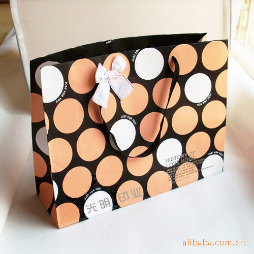 厂家手提袋服装包装袋批发  礼品衣服手提袋加厚纸质伴手礼袋制定