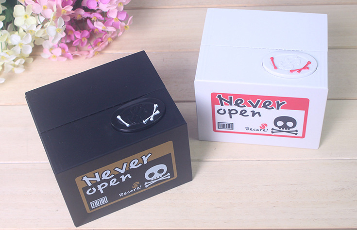 Los espíritus malvados BANCO fantasma llamado cráneo fantasma alcancía BANCO dinero robando dinero del gato fantasma de robo de dinero de ahorro de olla