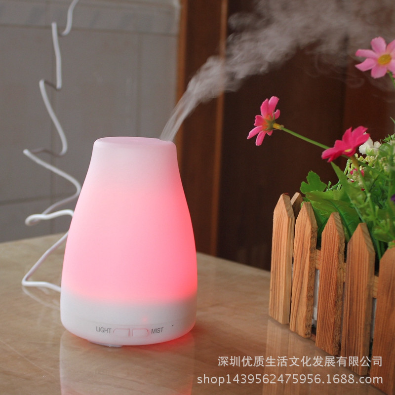 창의적인 술병 디자인의 가정용 아로마 디퓨저, 초음파 무소음 에센셜 오일 LED 아로마 램프 가습기, 침실용 소형