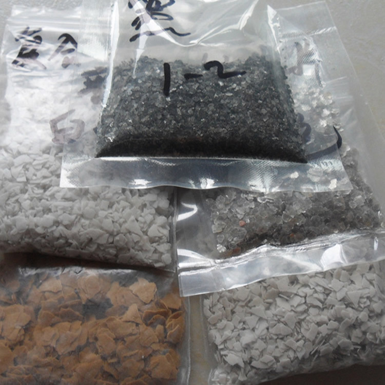 供应白色岩片 红色 绿色  灰色  黄色岩片天然