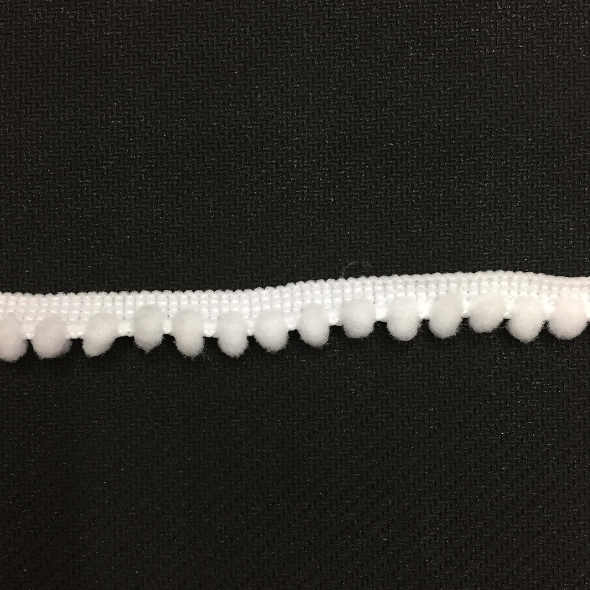 厂家直供牙边球花边 1.3cm 服装 围巾辅料