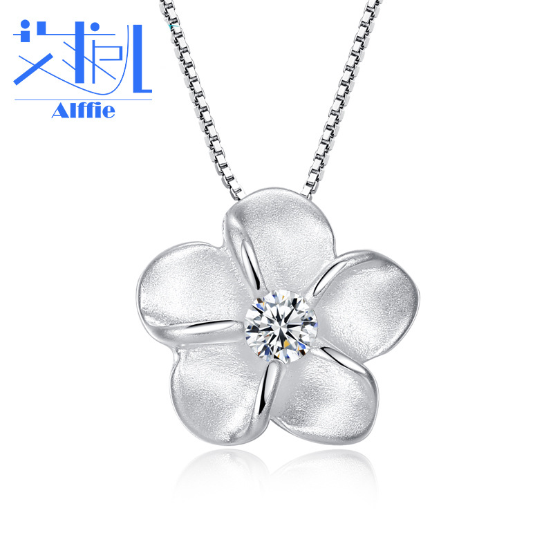 镶钻梅花项链女款 韩版百搭花朵公主 吊坠 锁骨链批发