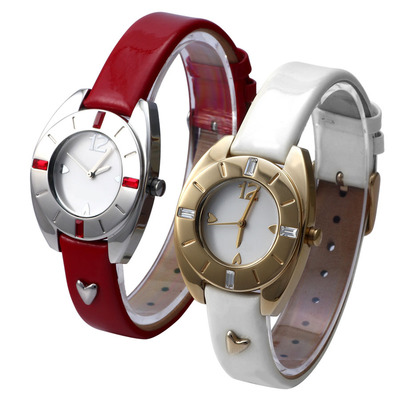 【现款样品】小款 女表 方钻油光皮表带石英 女士手表