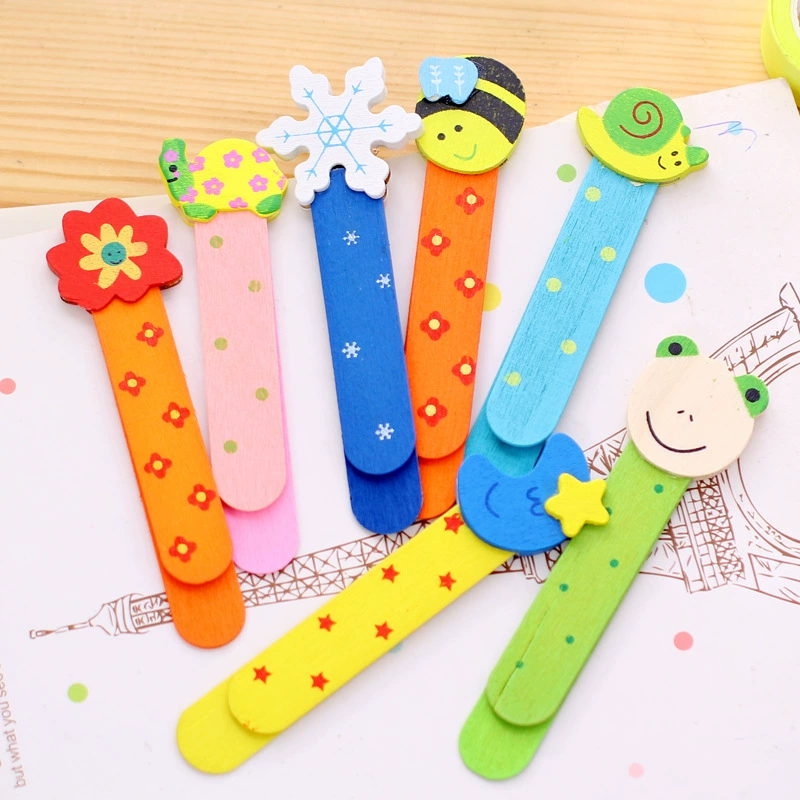 wooden cartoon bookmark, cute kids prize, colorful painted topper, random color