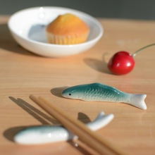 仿真筷子架 小绿鱼筷子托 筷枕 陶瓷工艺品 日用品144