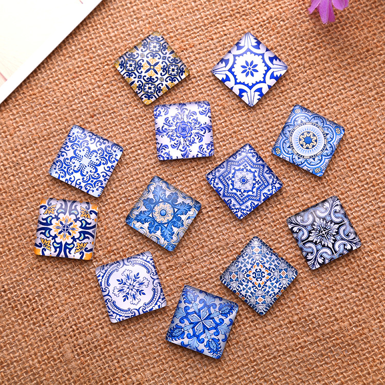 square glass blue and white accessory