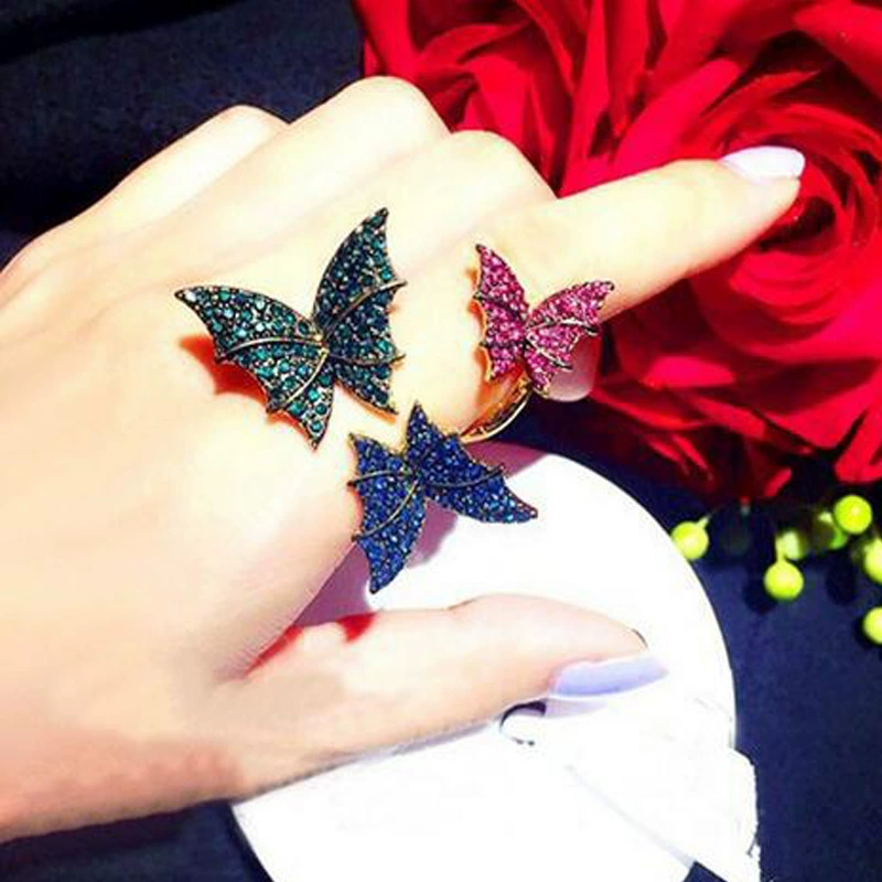 2025 корейская версия европейской и американской цветной Diamond butterfly кристаллическое кольцо с разноцветными розами и открытым кольцом оптовая продажа