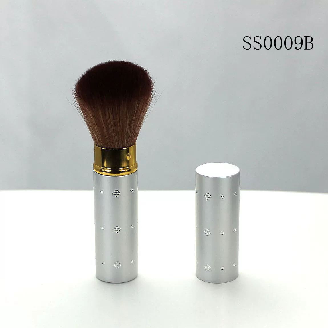 Поставщик иностранной торговли производитель 생산 SS0009 элитная кисть для румян мягкая текстура SS серия популярна в Европе и Америке