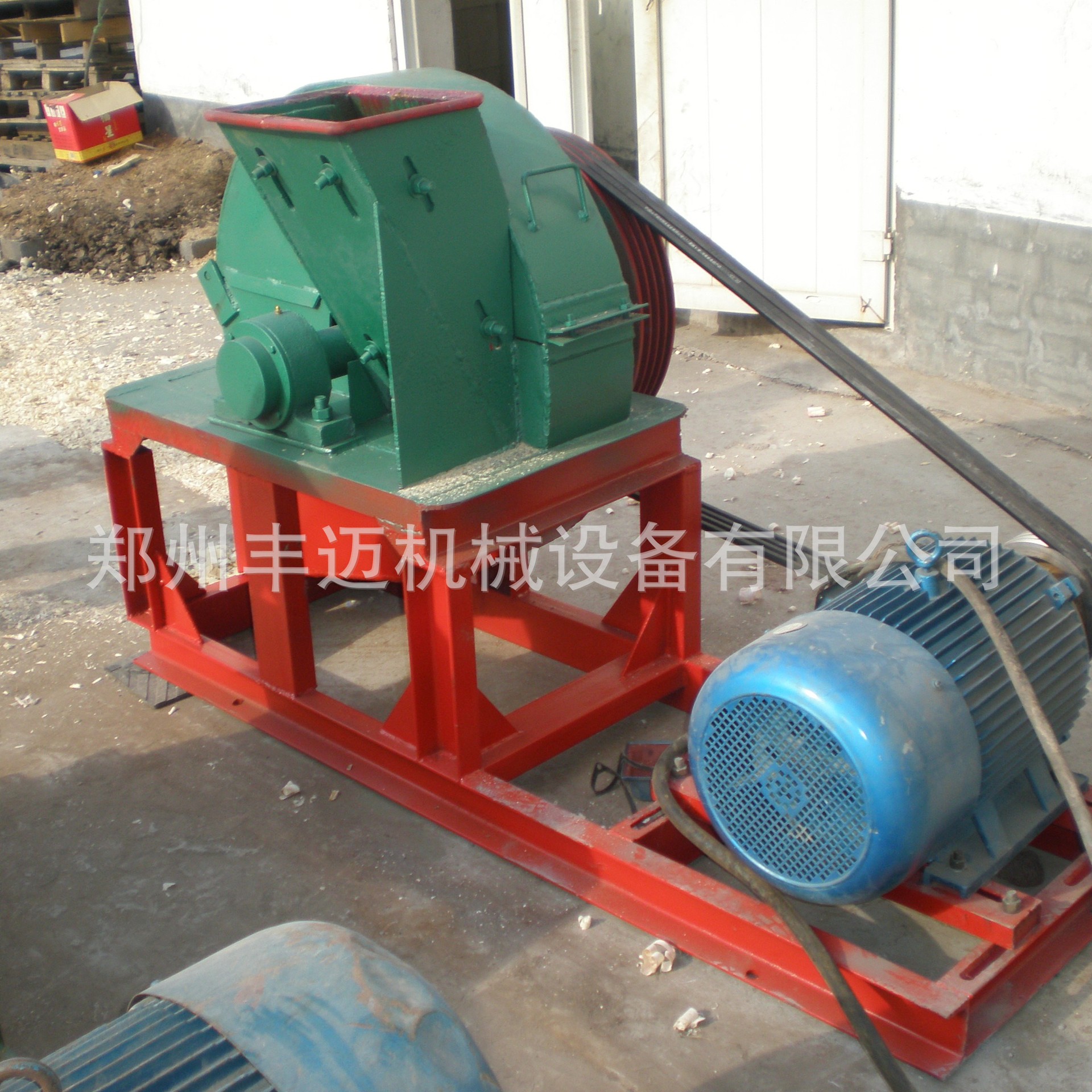 供应宠物垫窝专用刨花机设备 小型木材刨花机 好质量木材刨花机