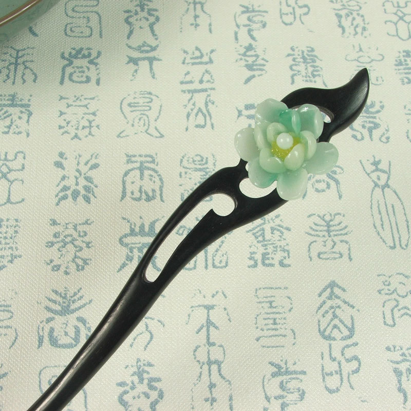 Wanyue jade flower ebony green flowers