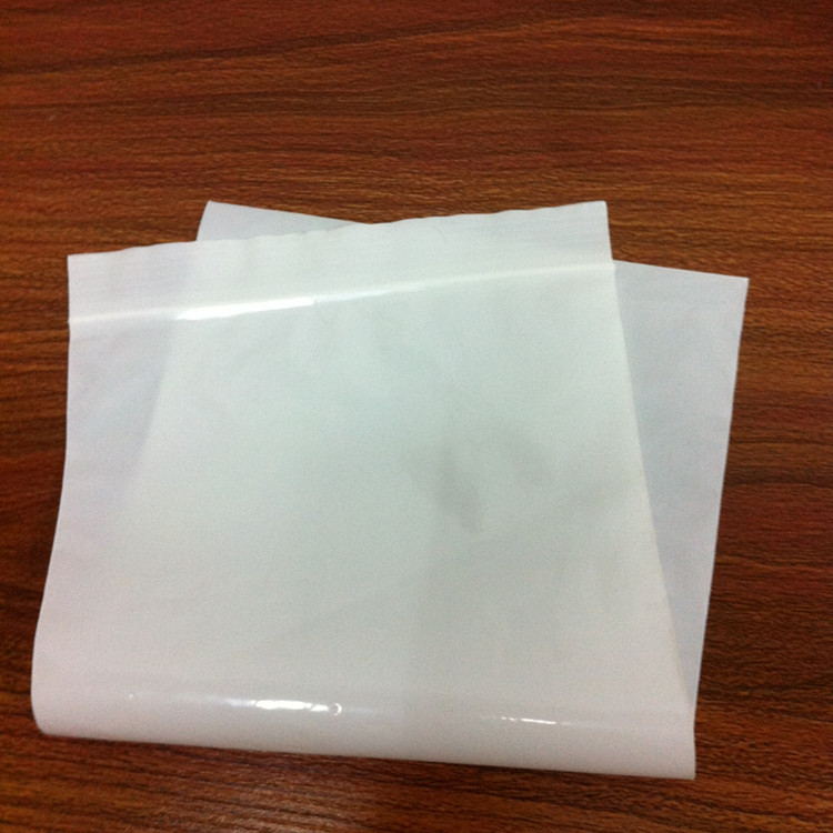 供应PE奶白色半透明自封袋pe骨袋塑料服装包装袋防静电印刷骨袋