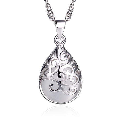 Weihua Silver Plated Pendant Women's Moonlight Cat's Eye Fashion Love Wishing Women's Pendant Accessories Wholesale