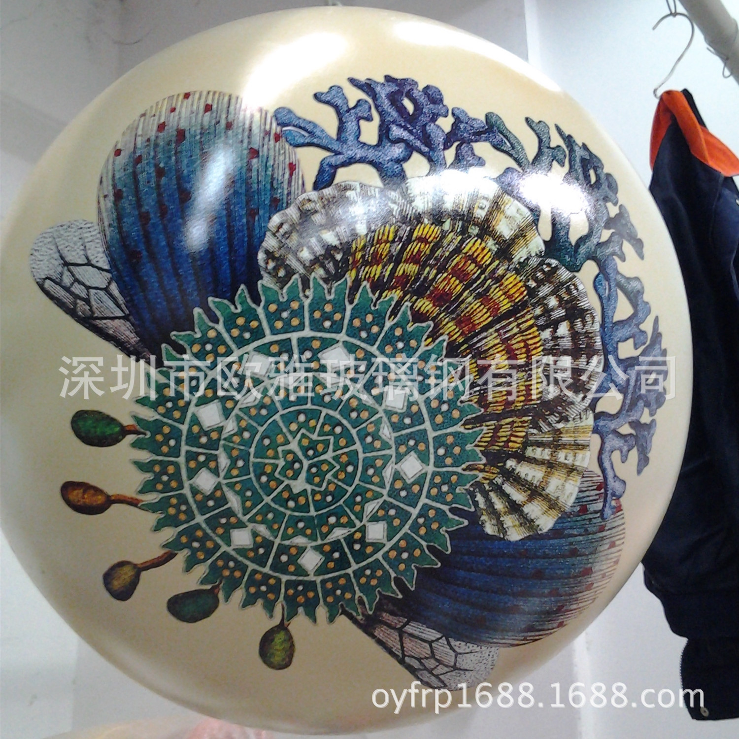 供应玻璃钢手绘彩绘蛋壳制品 玻璃钢复活节鸡蛋壳 圆形美陈雕塑