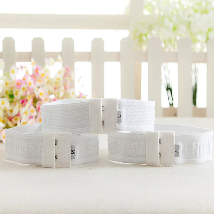 Children's white diaper, clips included