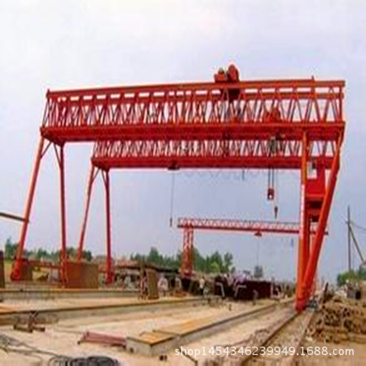 供应全国多吨位架桥机-150t提梁机公铁两用架桥机100吨架桥机
