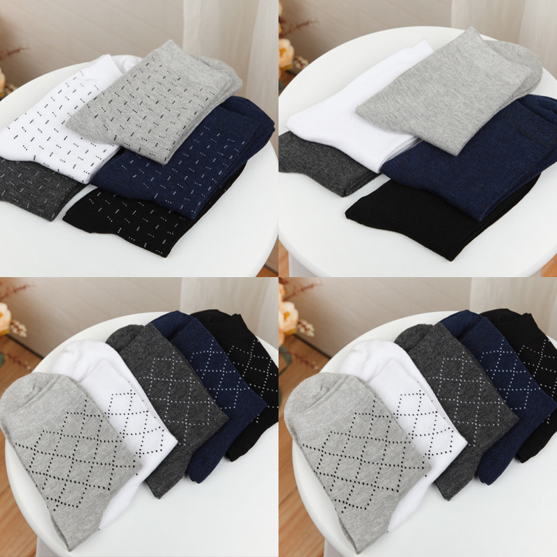 Breathable Men's Jacquard Sports Crew Socks In Solid Colour_voghion.com
