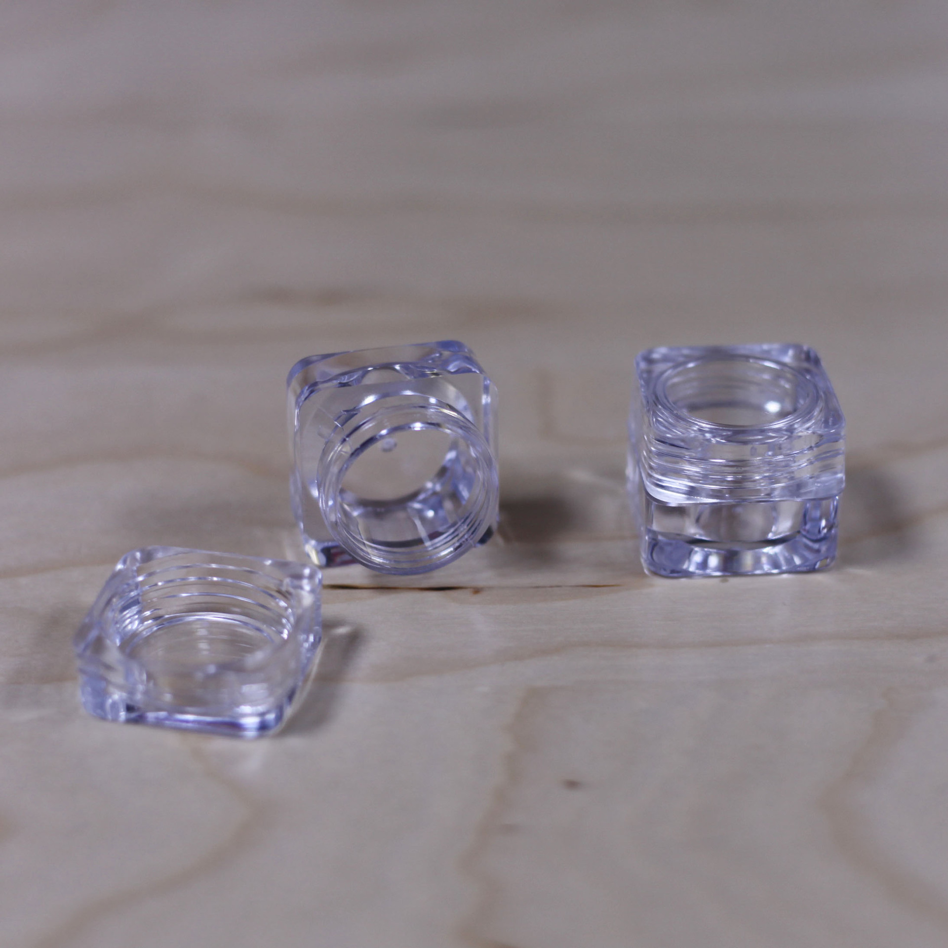 厂家直销 5ml 正方形透明小膏霜盒 AS材质 化妆瓶包装