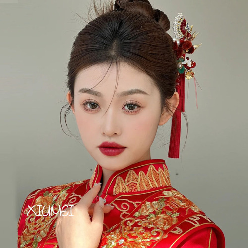 New new Chinese style red tassel headdress bride Xiuhe clothing ancient style toasting clothing hair accessories high-end