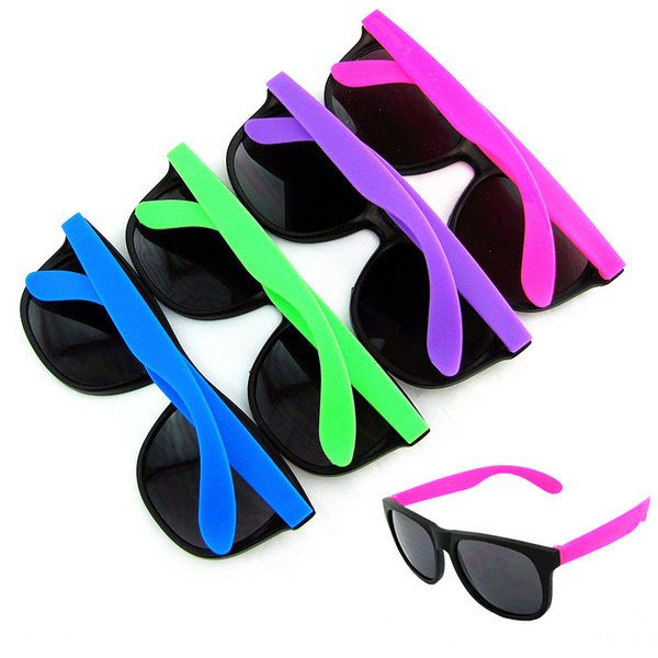 Retro glasses solar-powered for men and women