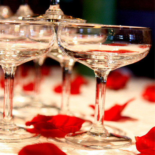 European style champagne tower cup, saucer-shaped tall wedding tower cup, bar creative wide mouth cocktail cup