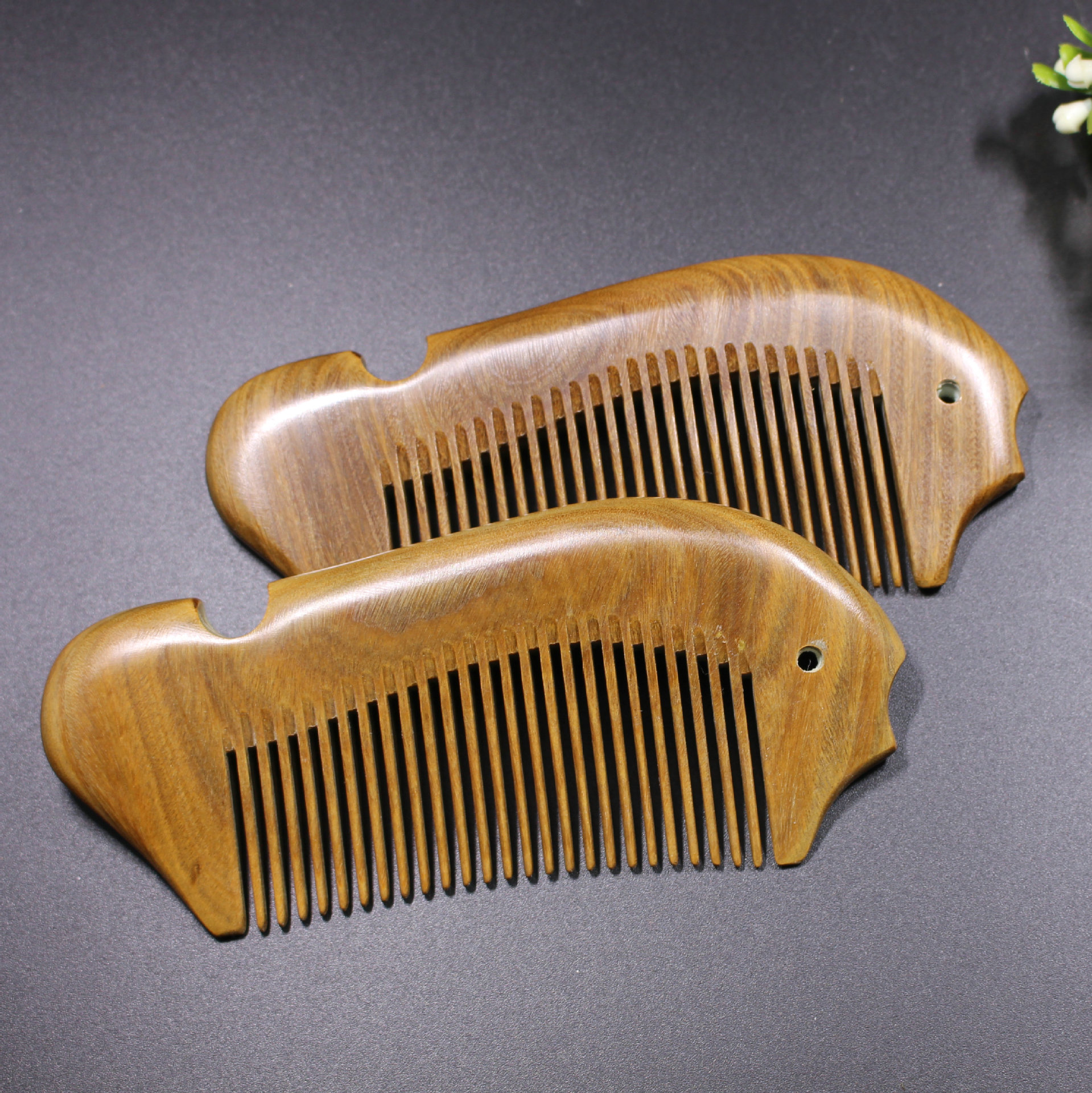 正品天然绿檀木梳子檀香静电按摩脱发大宽齿卷发女士长发家用整木