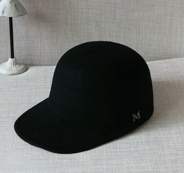 Sombrero Otoño e Invierno lana 2020 clásico sombrero ecuestre moda casquillo al aire libre cálido sombrero de mujer Yachen estrella