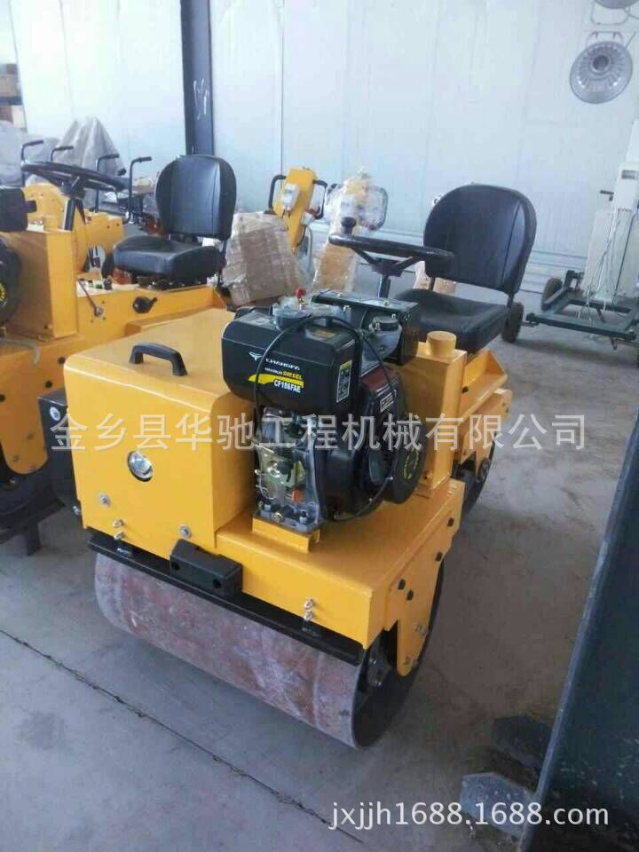 专业生产小型压路机.振动压路机.山东压路机价格.济宁压路机厂家