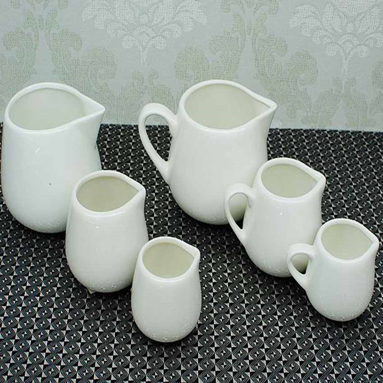 Venta al por mayor de cerámica de leche cuchara leche olla taza de leche con mango sin mango café con leche taza de leche miel olla de comida occidental taza de mermelada