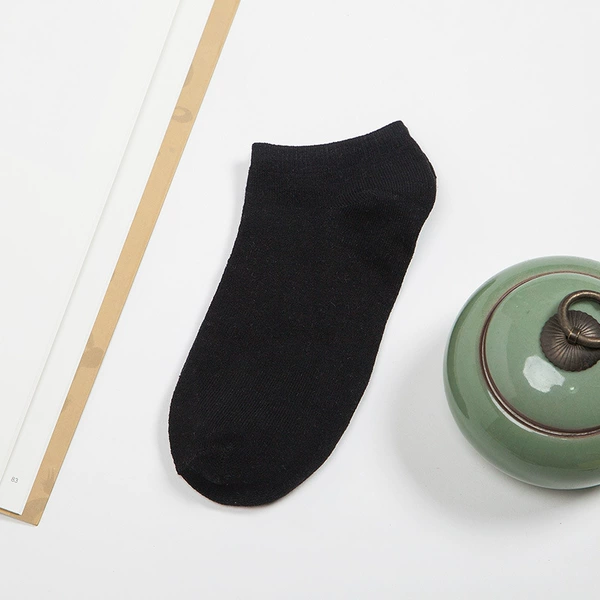 C210 black